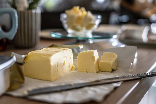 Puter, maslac i margarin? Šta koristiti i koje su zapravo razlike