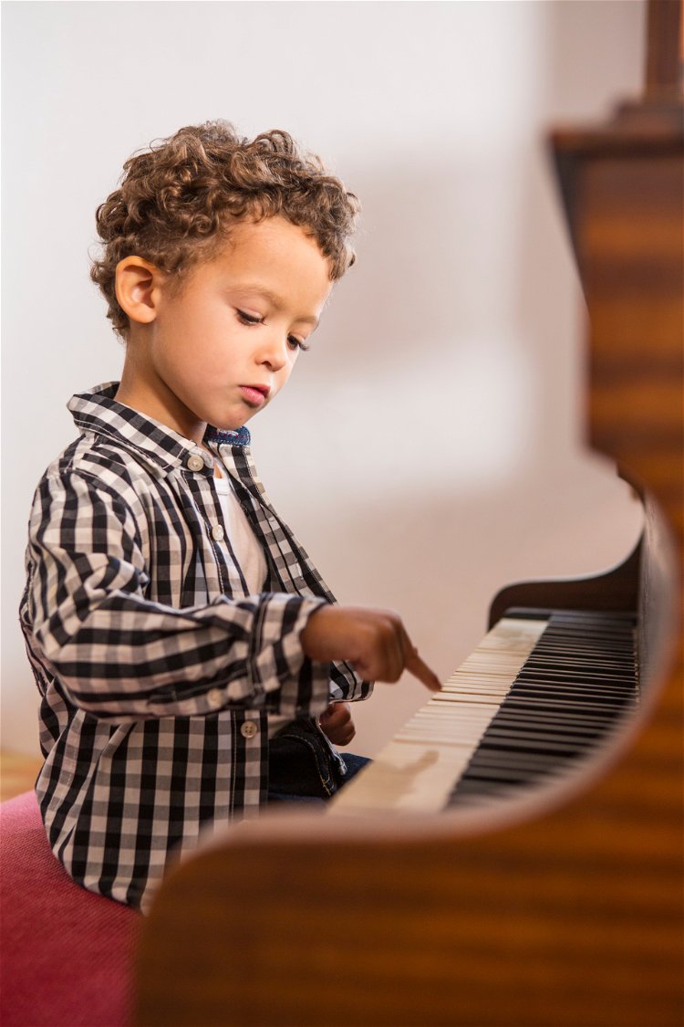 Kako pomoći detetu da se opredeli za pravi instrument u muzičkoj školi