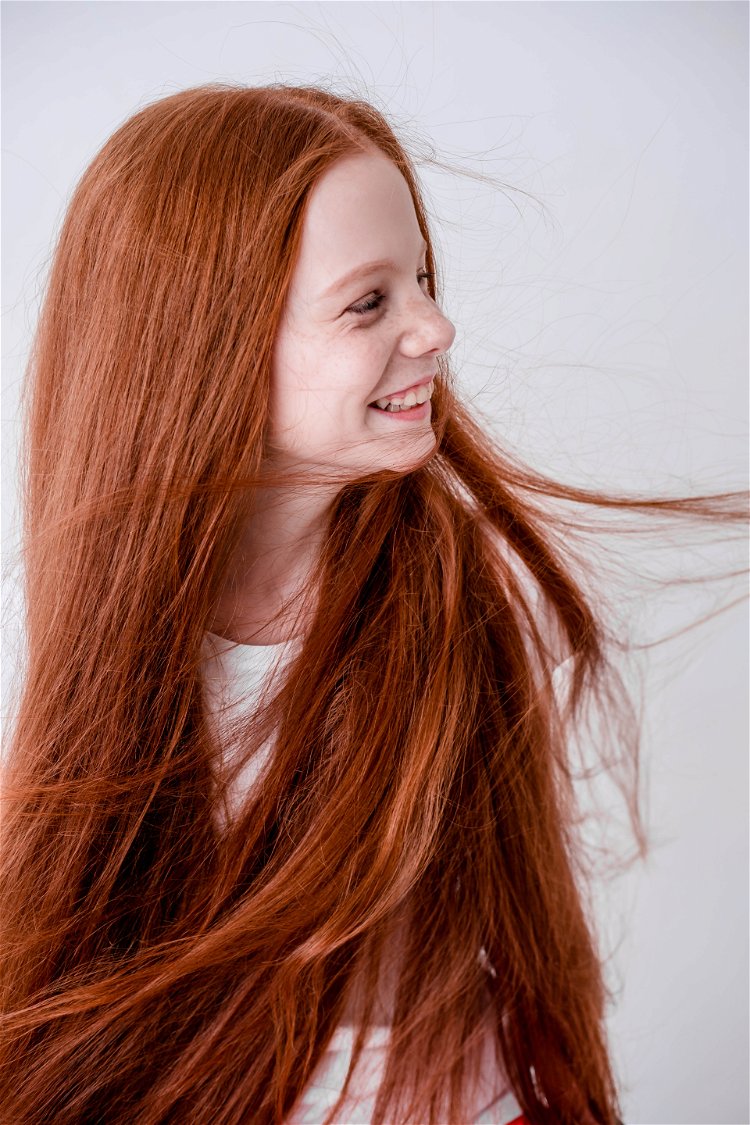 crvena duga kosa