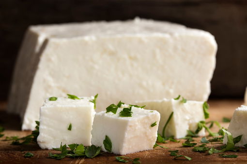 Preukusna salata sa urdom