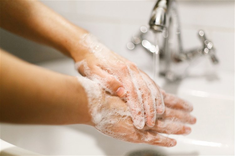 sapunica na rukama