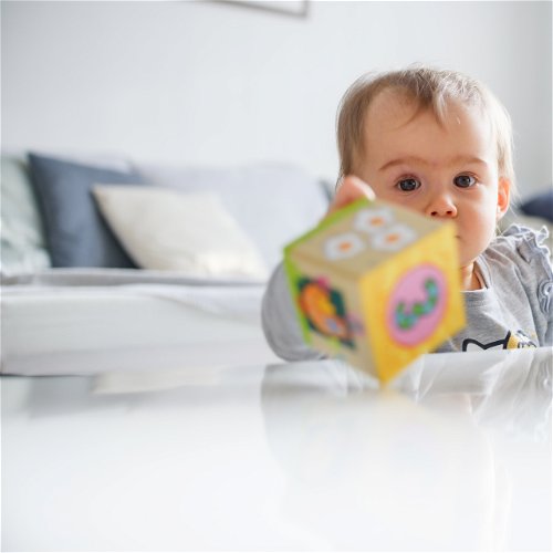 Beba i sigurnost u domu - malo dete i bezbedna okolina uz ove savete